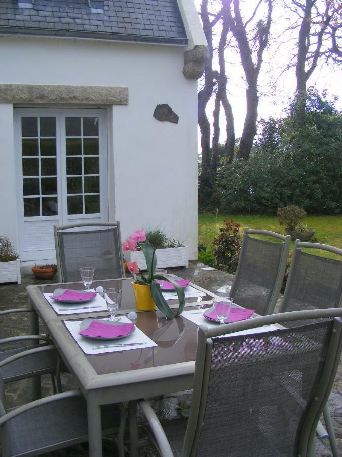 Maison Classee 3 Etoiles, Grand Jardin Clos Au Calme Proche Centre Ville, 10 Min Des Plages Pont-lʼAbbé Exterior foto